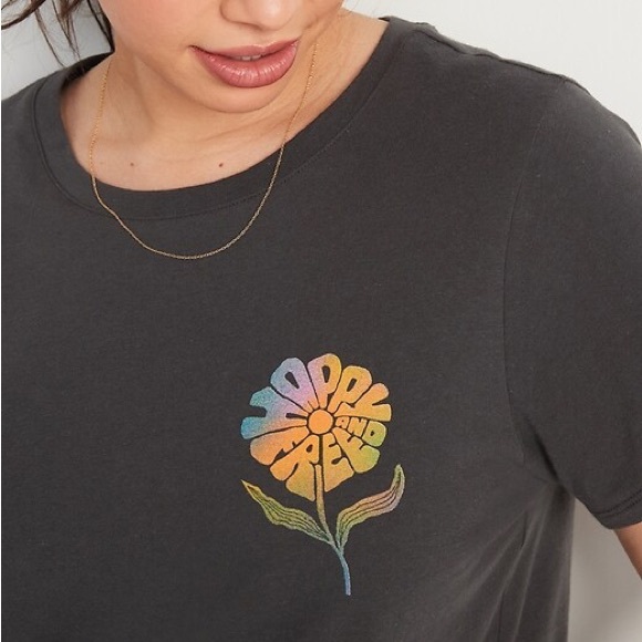 Old Navy Tops - Old Navy Charcoal Short Sleeve Tee with Rainbow Flower Graphic